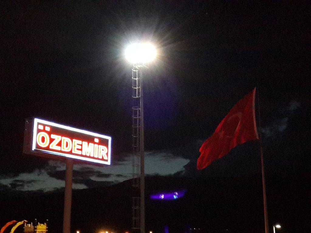Ozdemir Hotel Pamukova Exterior foto